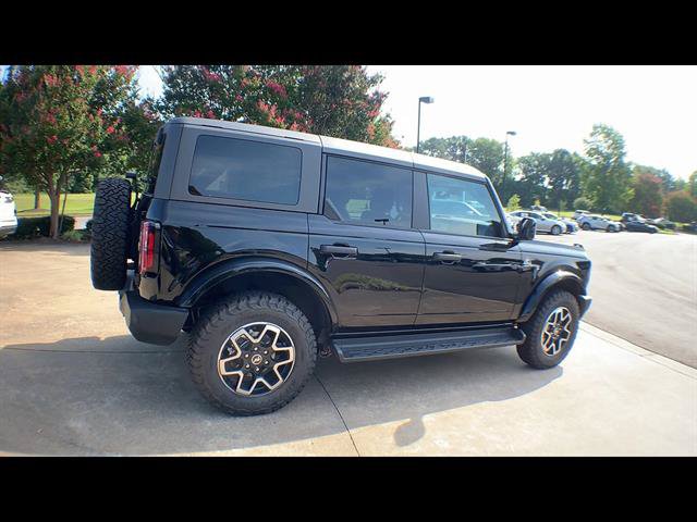Used 2026 Ford Bronco Outer Banks AWD/4WD image 8