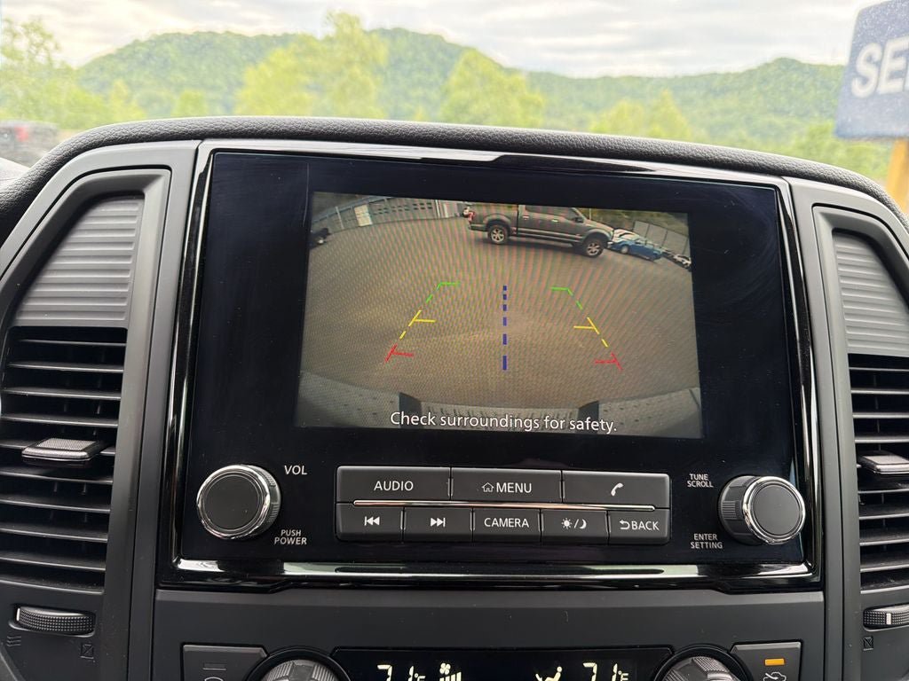 Used 2023 Nissan Titan SV w/ SV Convenience Package AWD/4WD image 28
