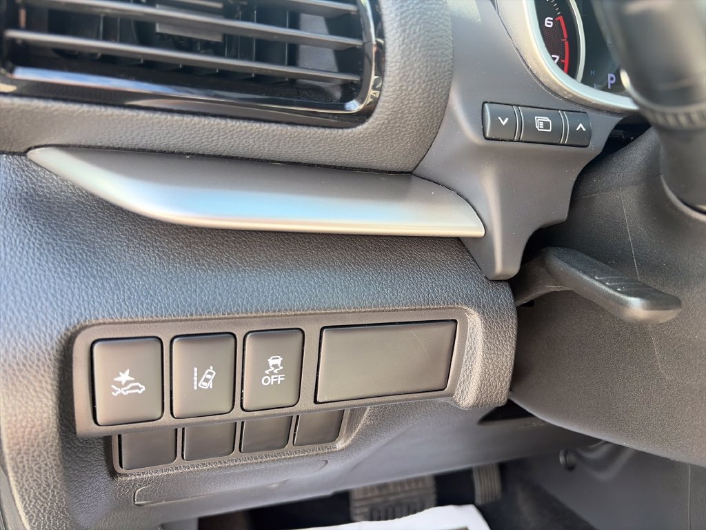 Used 2022 Mitsubishi Eclipse Cross SEL AWD/4WD image 30