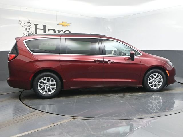 Used 2021 Chrysler Voyager Lxi image 37