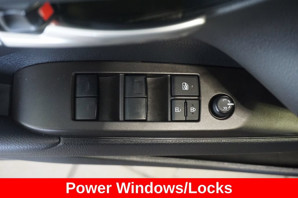 Certified 2024 Toyota Camry SE FWD image 6
