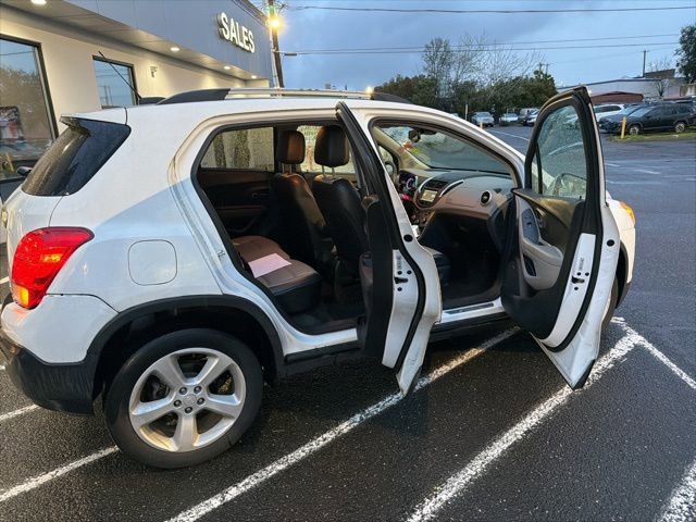 Used 2015 Chevrolet Trax LTZ image 10