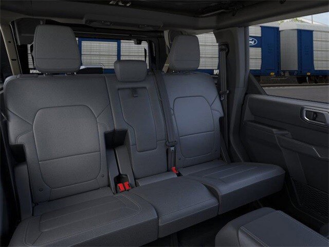 New 2025 Ford Bronco Outer Banks w/ Sasquatch Package AWD/4WD image 11