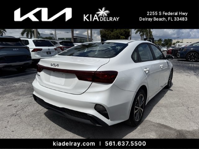 Certified 2024 Kia Forte LXS FWD image 3