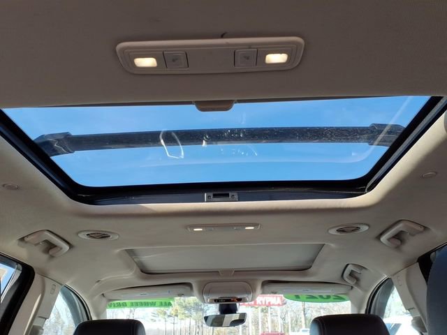 Used 2021 GMC Acadia Denali w/ GMC Pro Grade Package image 13