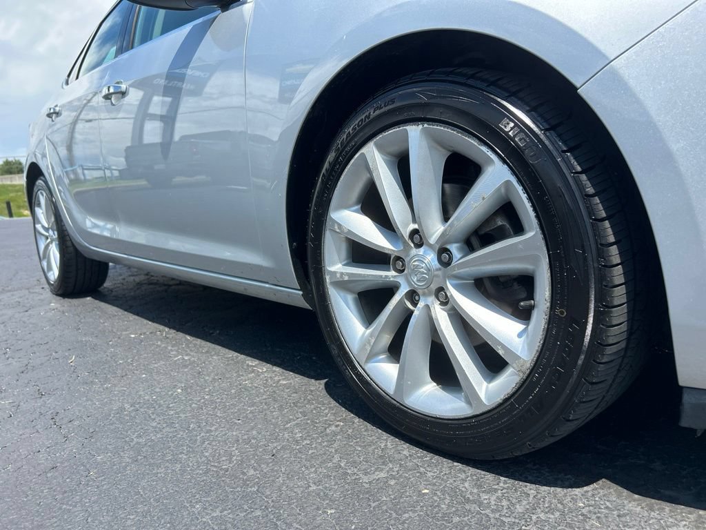 Used 2014 Buick Verano FWD image 10