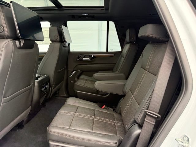 New 2026 Chevrolet Tahoe High Country AWD/4WD image 18