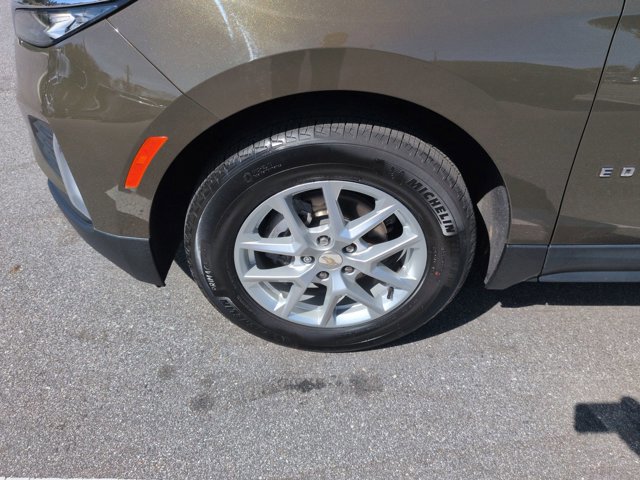 Used 2023 Chevrolet Equinox LT image 24