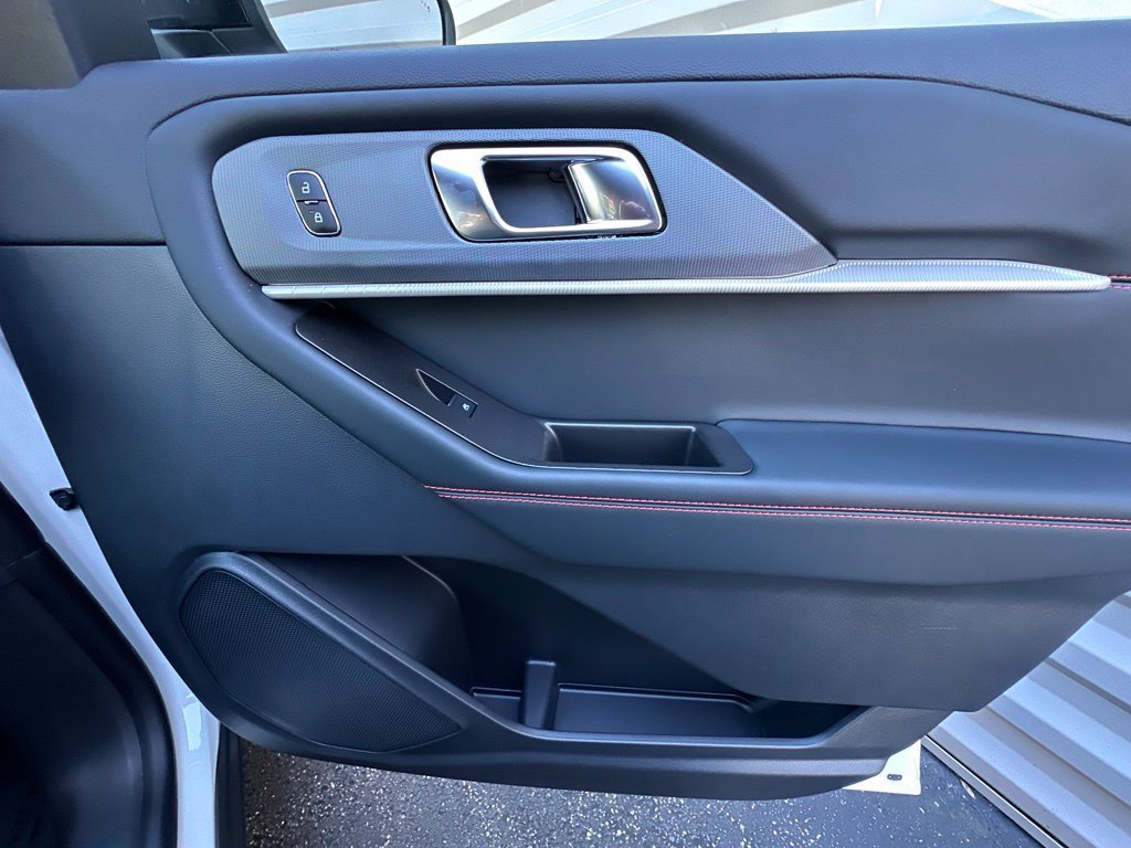 New 2027 Ford Explorer ST-Line AWD/4WD image 24