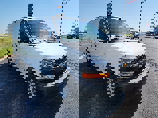 New 2025 Chevrolet Express 2500 WT w/ Enhanced Convenience Package image 19