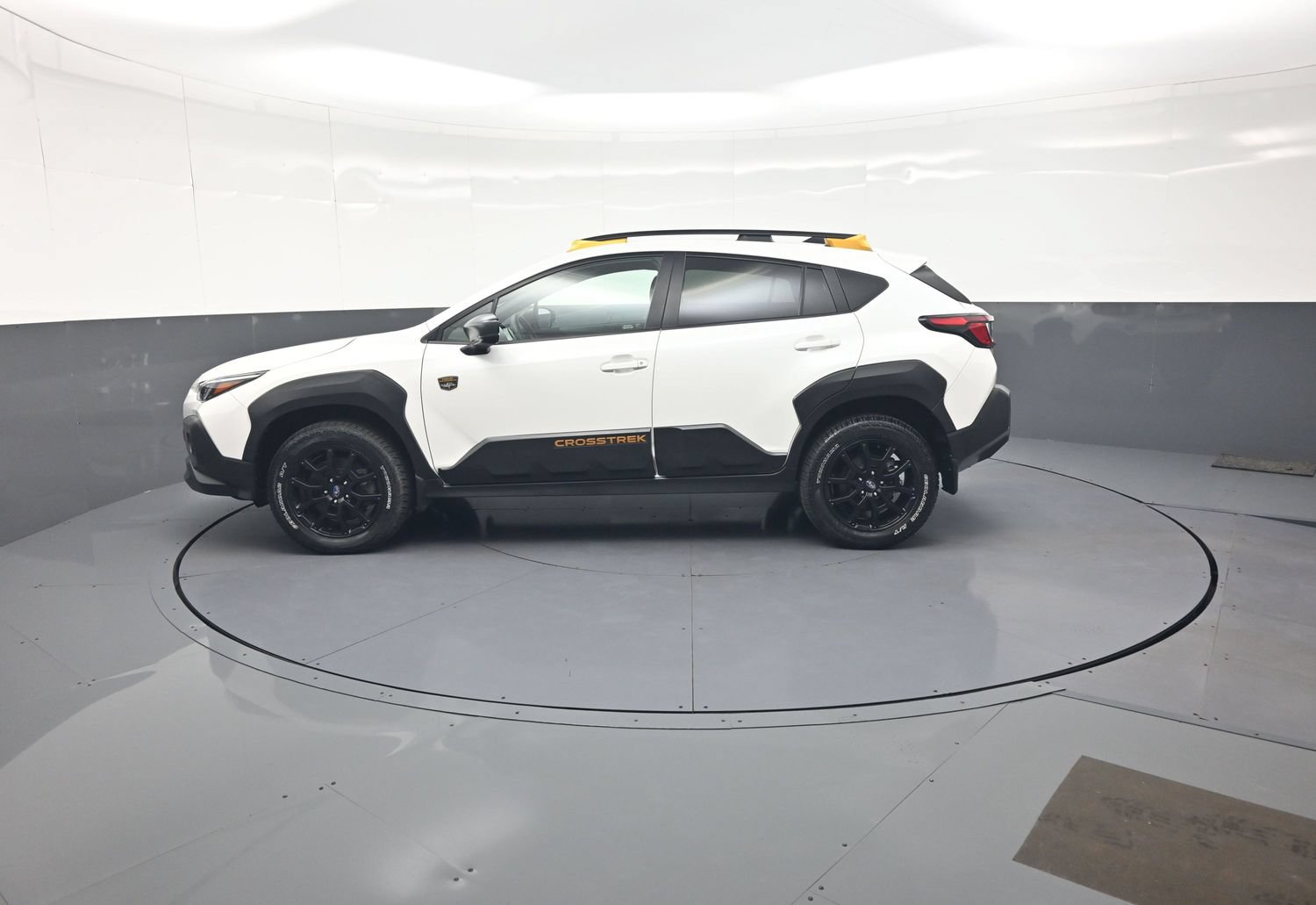 Used 2024 Subaru Crosstrek 2.5i Wilderness AWD/4WD image 6