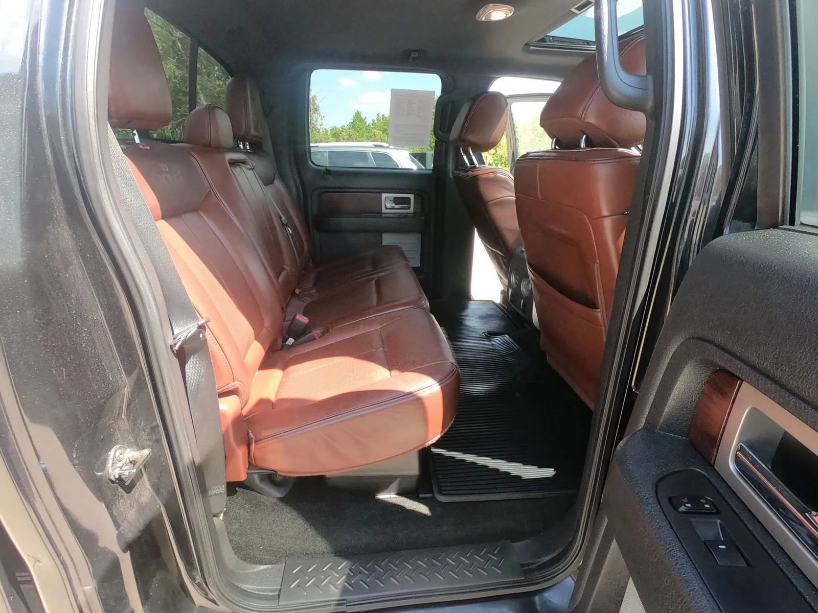 Used 2013 Ford F150 King Ranch w/ King Ranch Luxury Pkg image 29