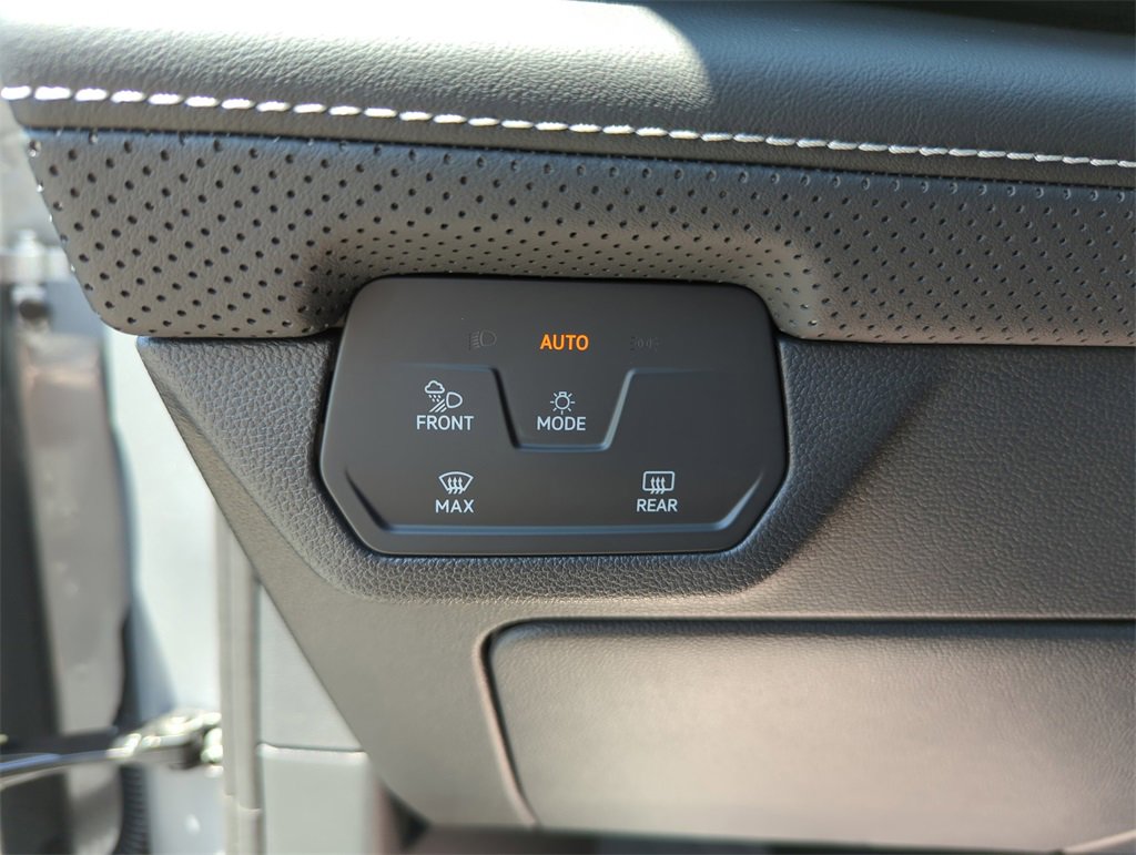 New 2026 Volkswagen Atlas SE image 35