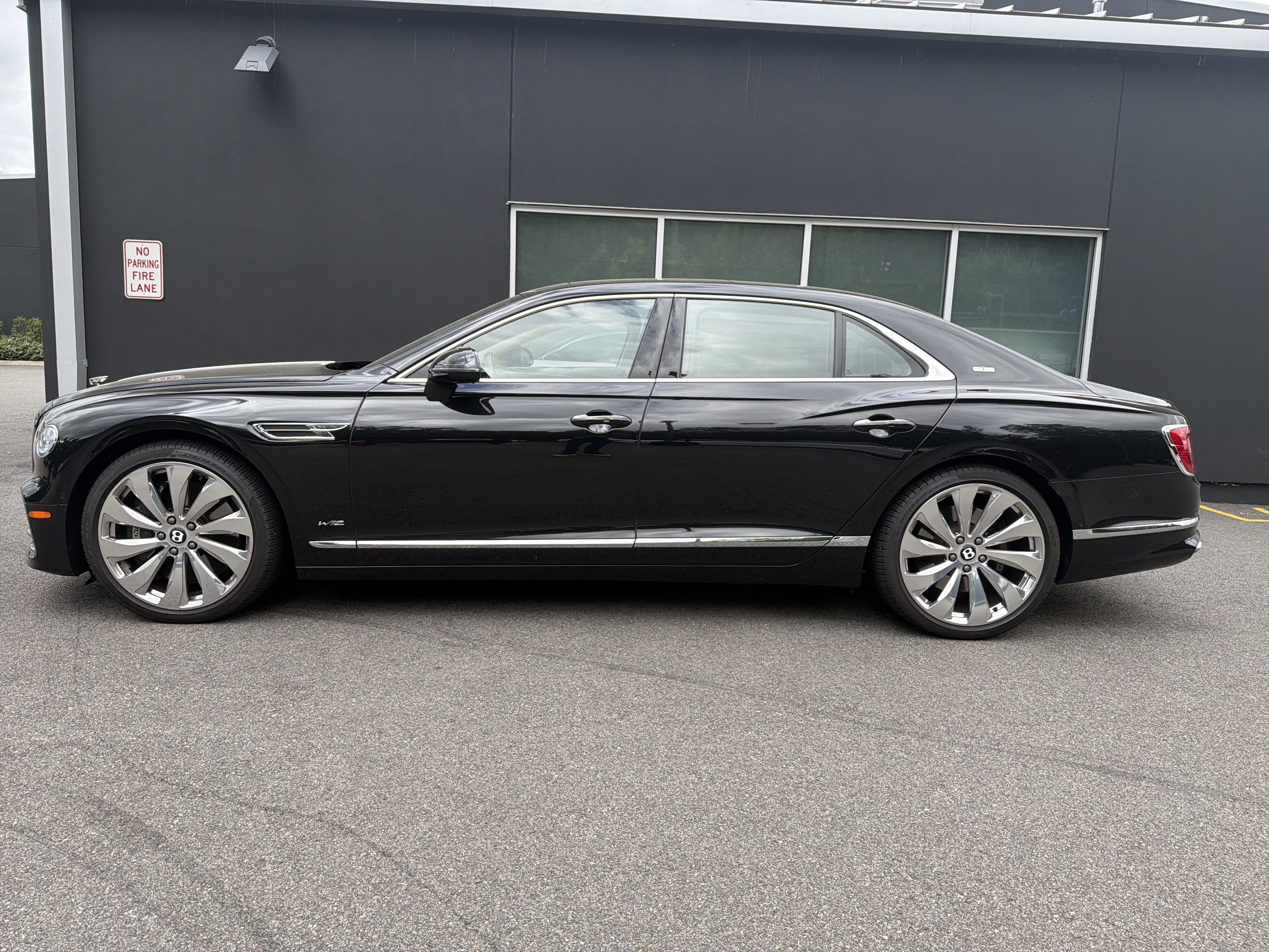 Used 2021 Bentley Flying Spur W12 AWD/4WD image 31