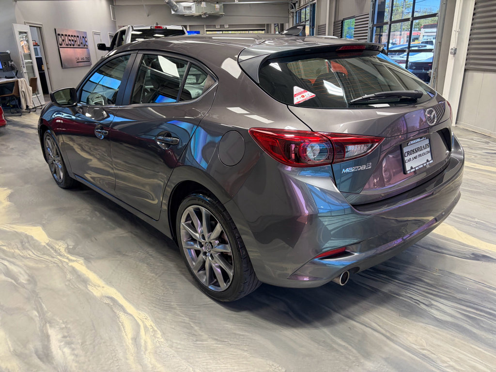 Used 2018 MAZDA MAZDA3 Grand Touring w/ Premium Equipment Package image 35
