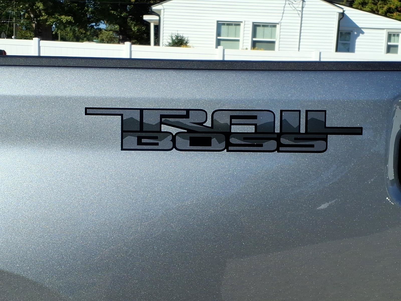 Used 2026 Chevrolet Silverado 2500 LT w/ Trail Boss Package AWD/4WD image 9