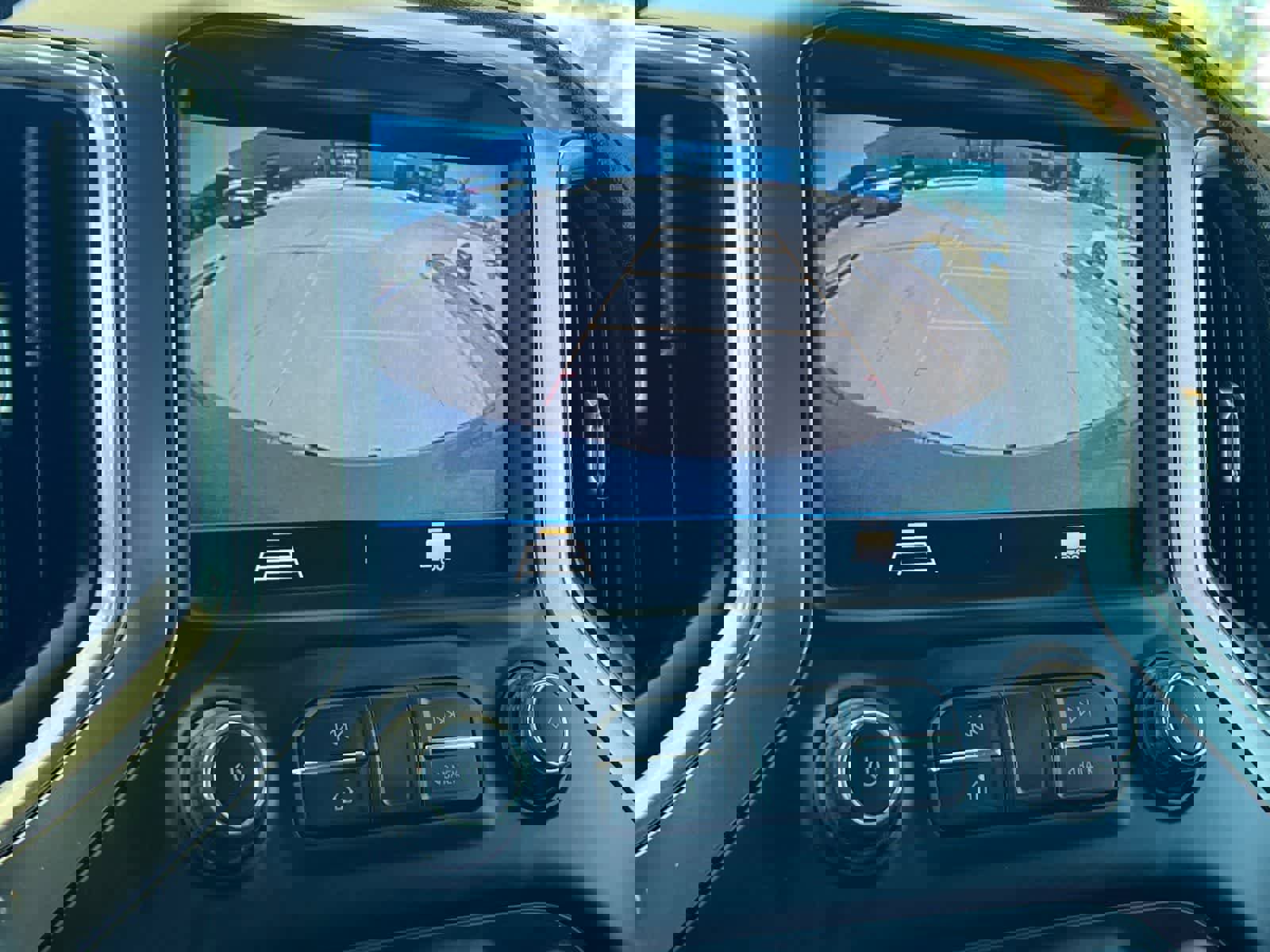 Used 2021 Chevrolet Silverado 1500 RST w/ Z71 Off-Road Package AWD/4WD image 19