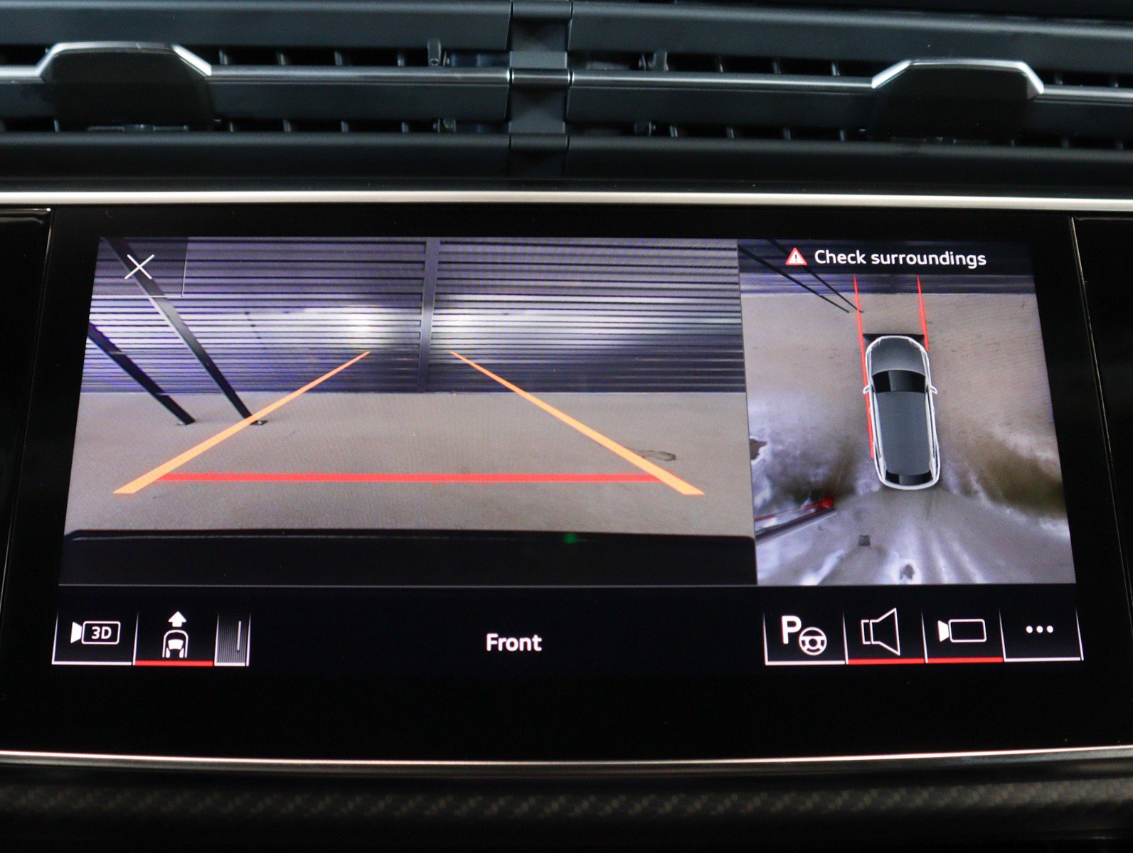 New 2026 Audi RS Q8 performance image 26