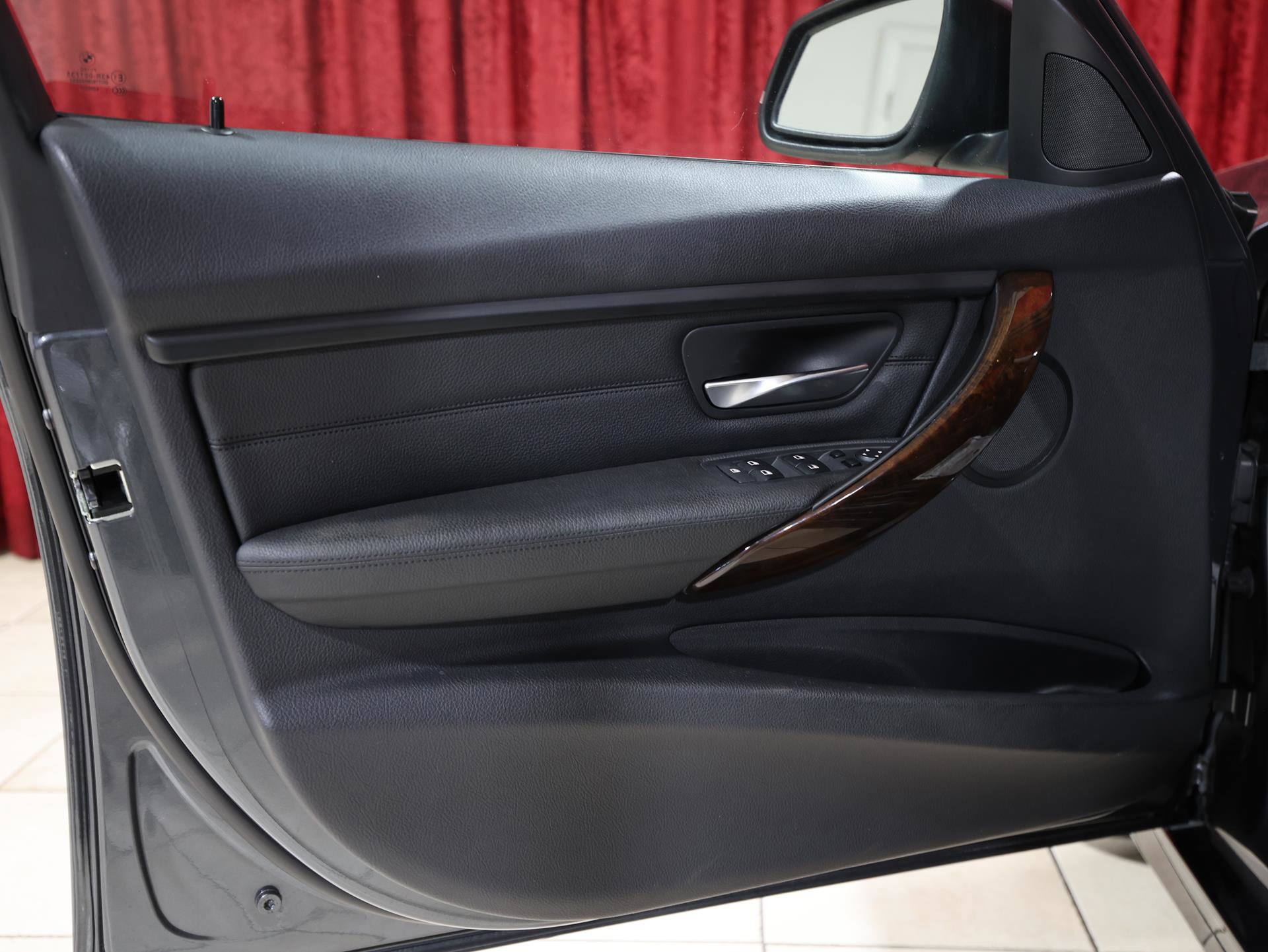 Used 2014 BMW 328i Sedan image 11