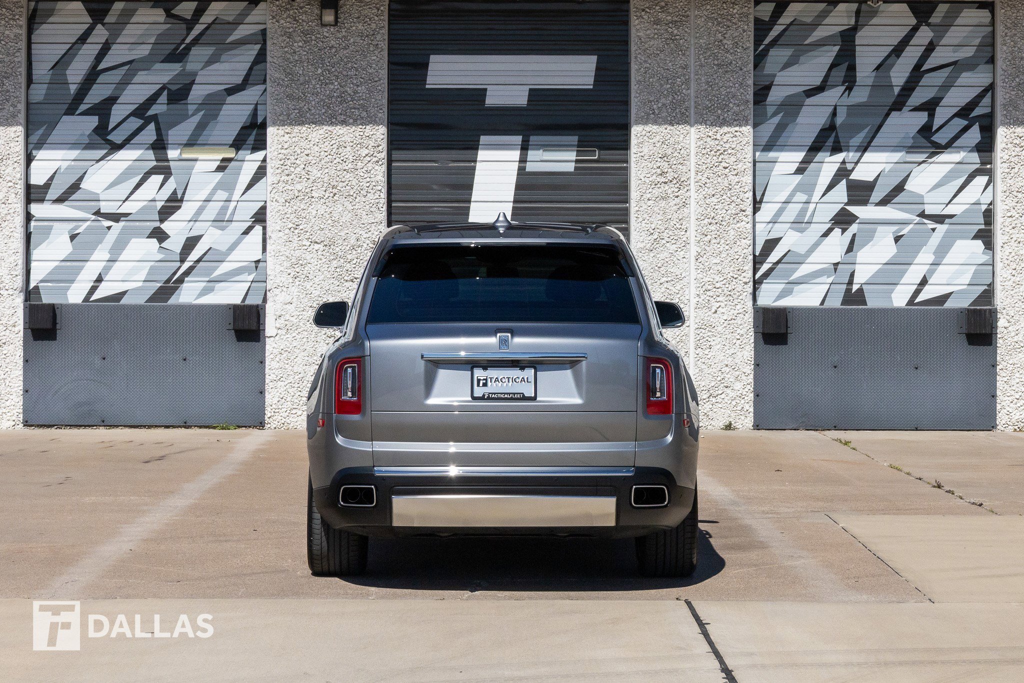 Used 2023 Rolls-Royce Cullinan w/ Cullinan Package image 11