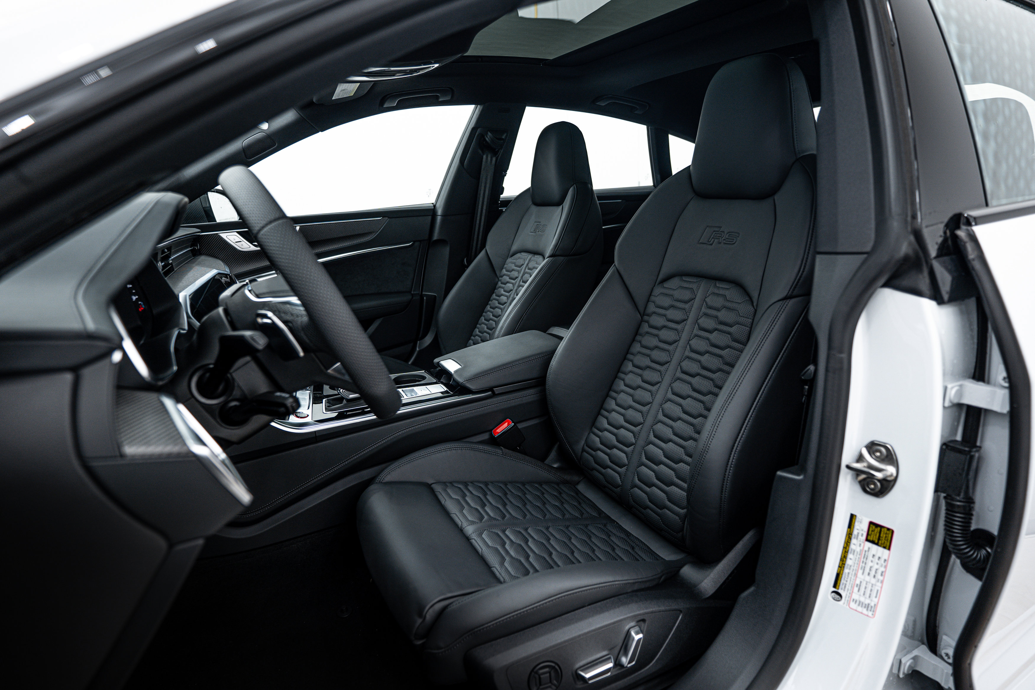 New 2025 Audi RS 7 Performance image 12