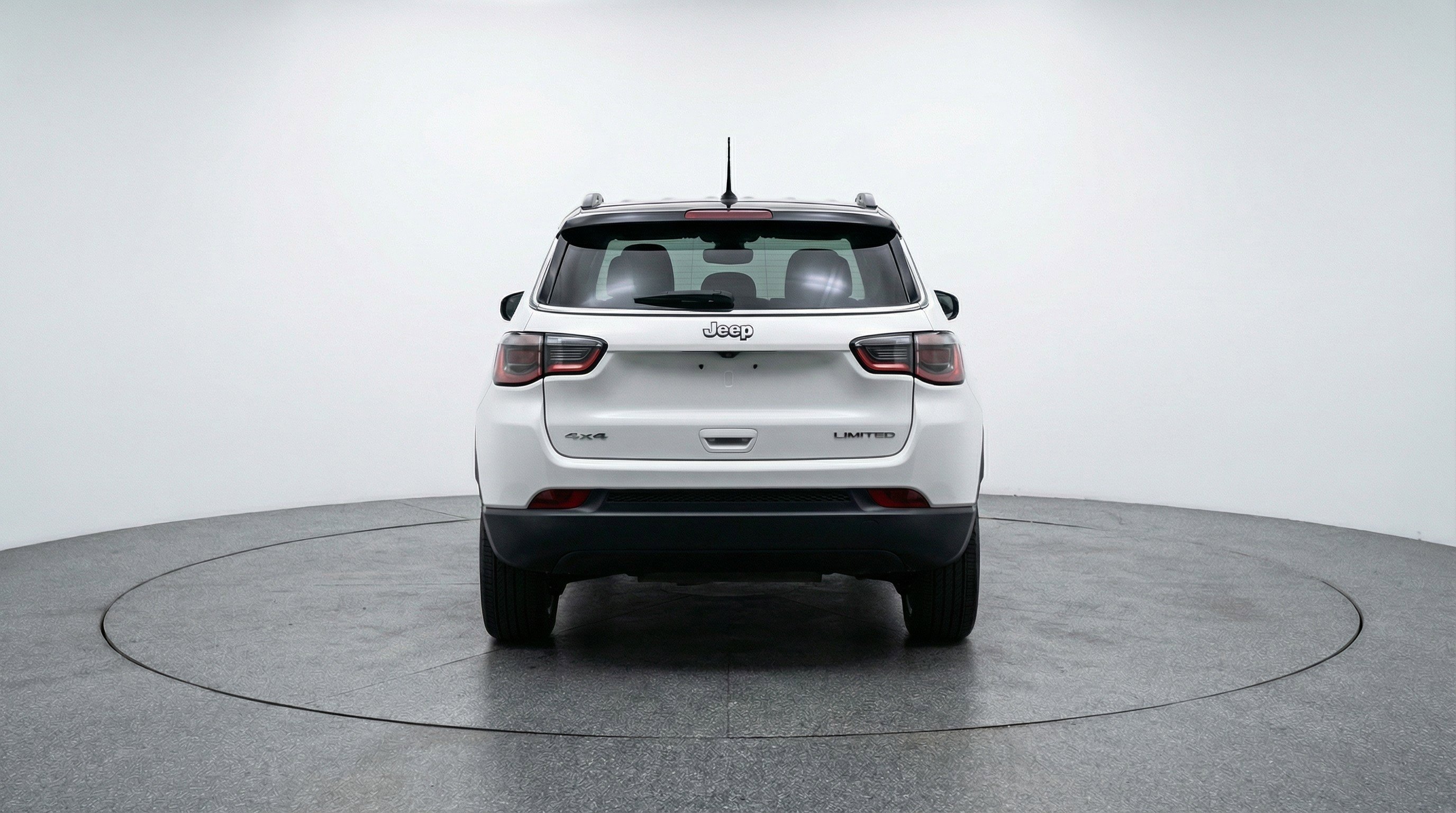 Used 2025 Jeep Compass Limited AWD/4WD image 7