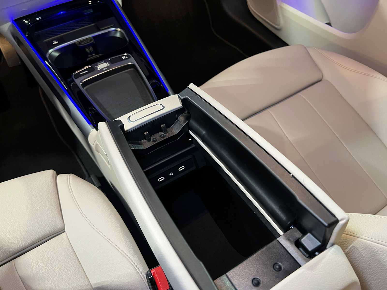 Certified 2025 Mercedes-Benz GLB 250 GLB 250 image 29