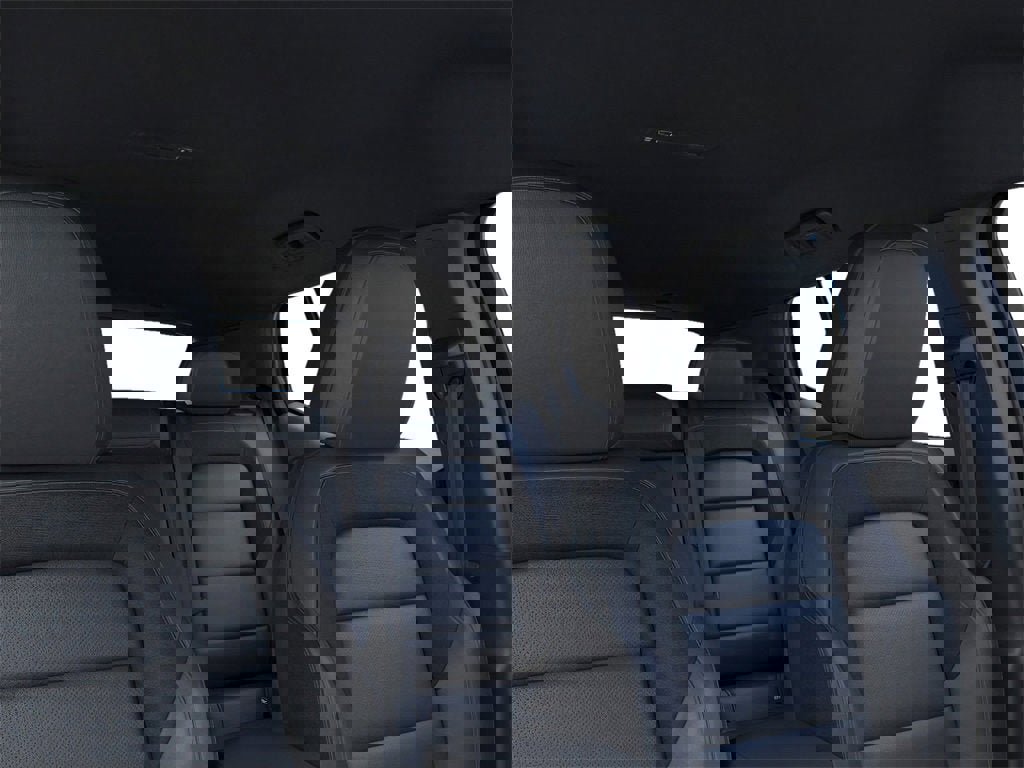 New 2026 Chevrolet Equinox EV LT image 24