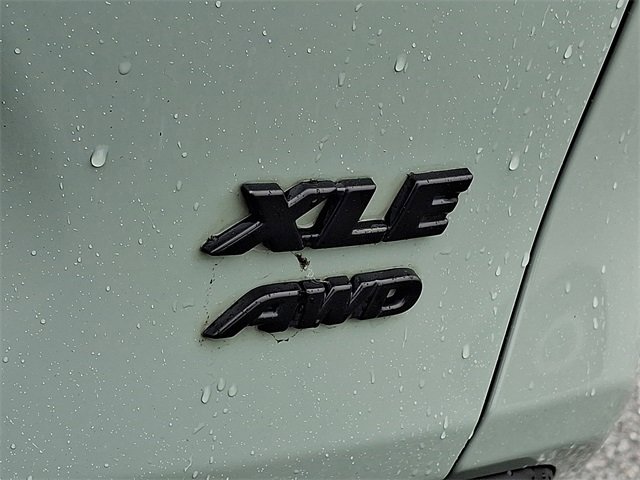 Used 2019 Toyota RAV4 XLE Premium image 31