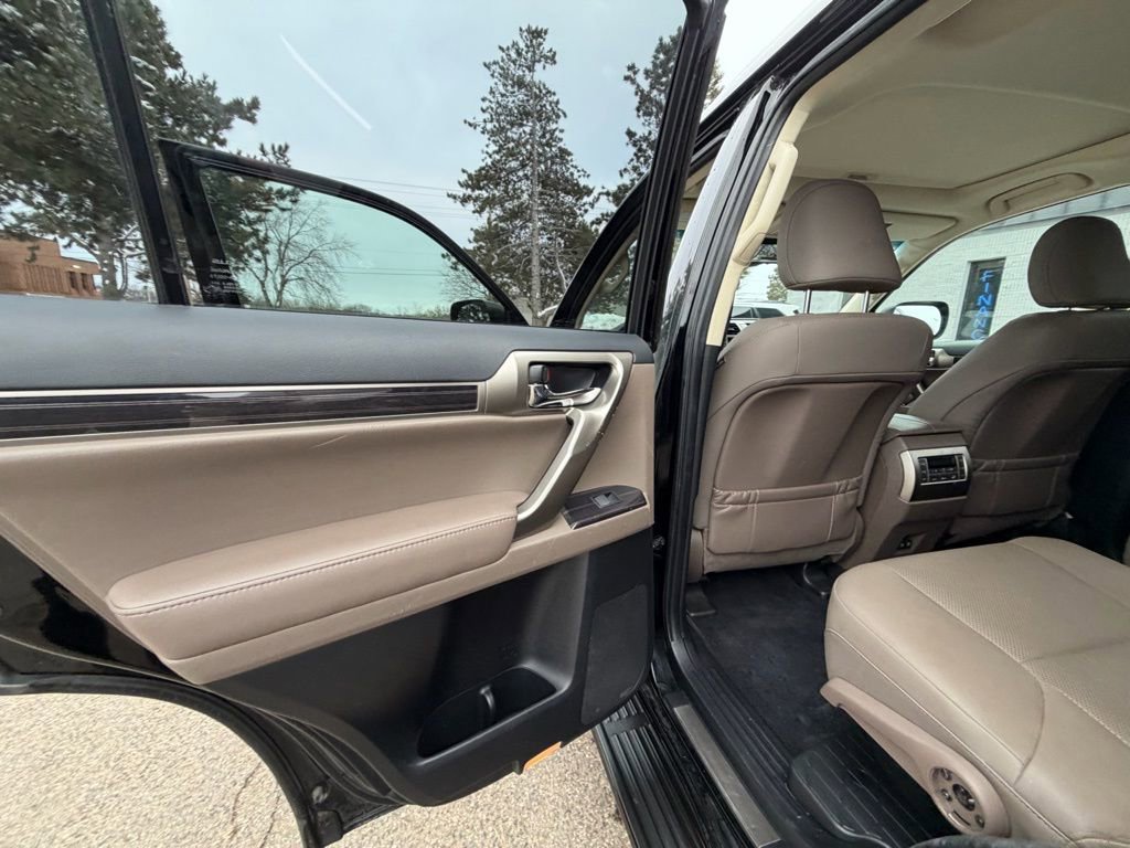 Used 2020 Lexus GX 460 Premium image 21