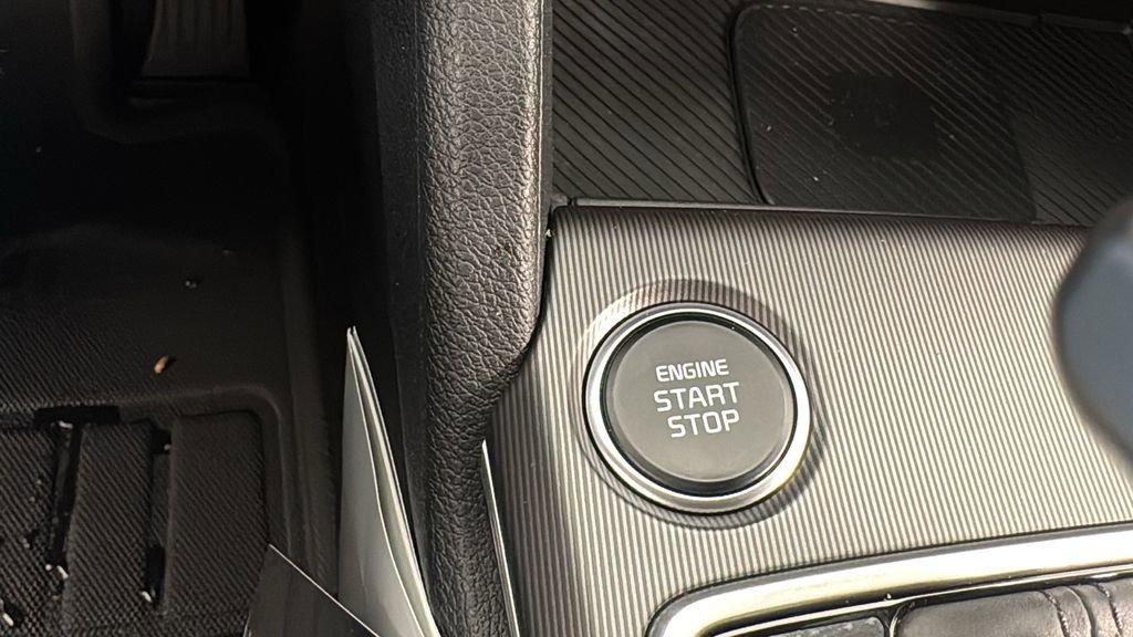 New 2026 Kia Sportage EX image 15