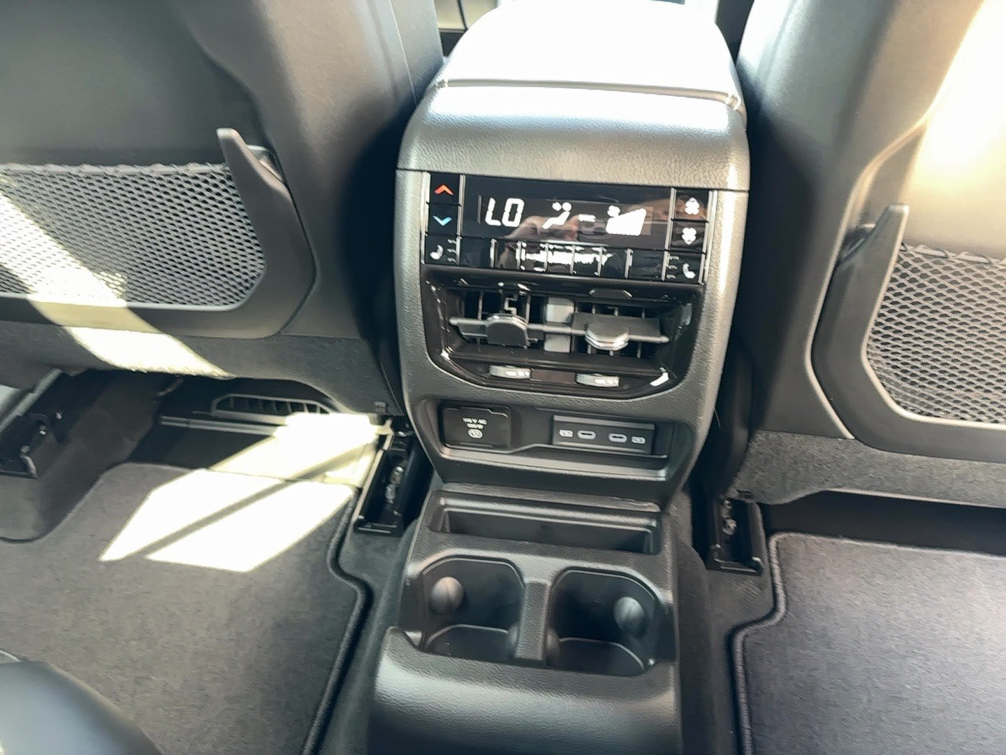 New 2026 Jeep Grand Cherokee L Limited AWD/4WD image 12