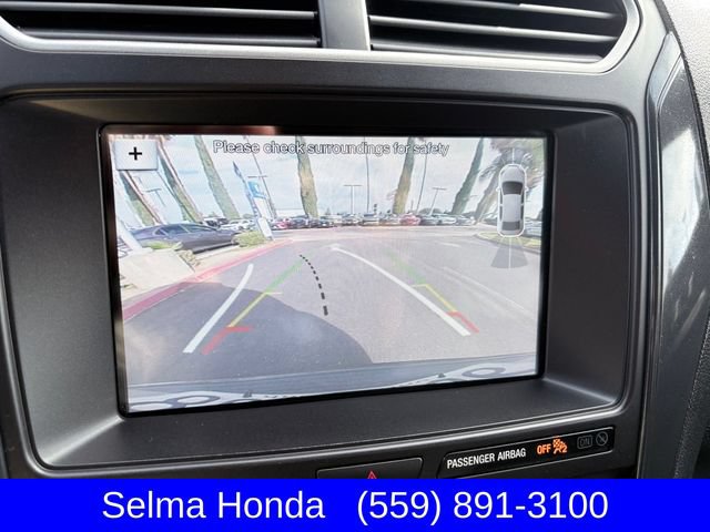 Used 2018 Ford Explorer XLT w/ Equipment Group 202A FWD image 19