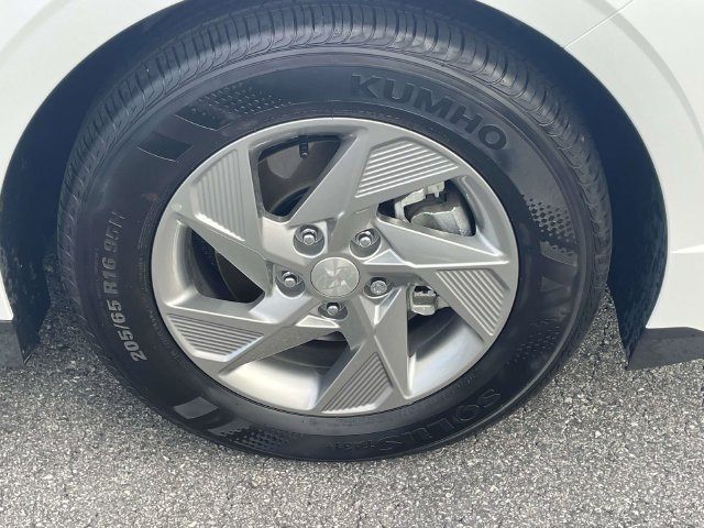 Certified 2025 Hyundai Sonata SE FWD image 7
