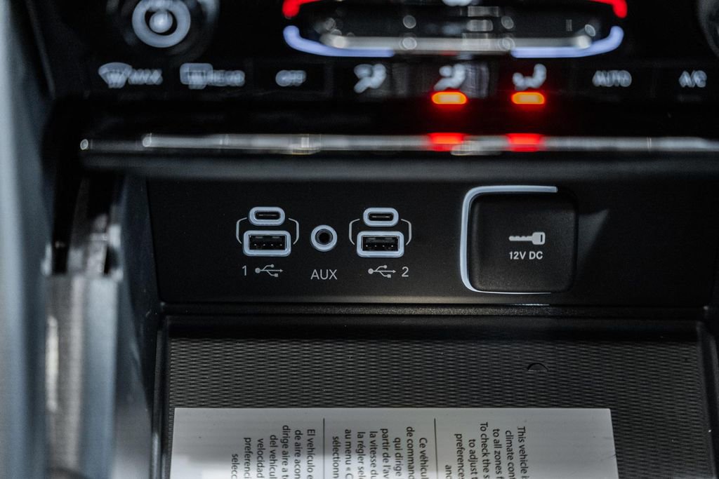 New 2025 Jeep Grand Cherokee L Altitude image 23