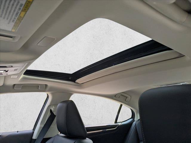 Used 2024 Lexus ES 350 w/ Accessory Package (Z1) FWD image 14