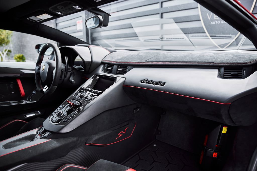 Used 2016 Lamborghini Aventador LP 750-4 Superveloce AWD/4WD image 44