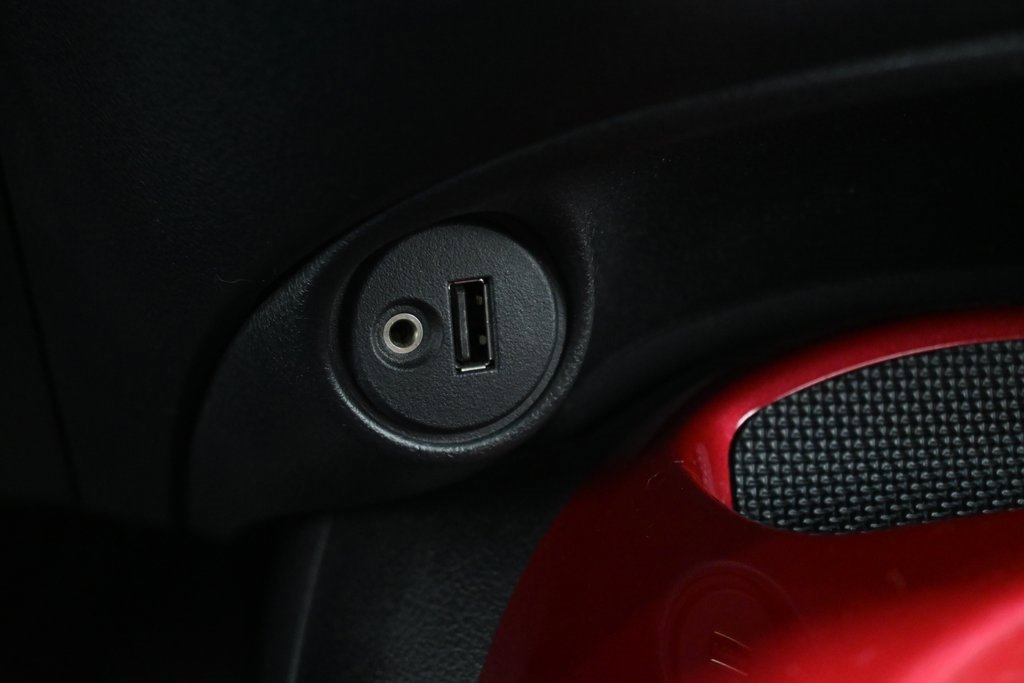 Used 2017 Nissan Juke SV image 30