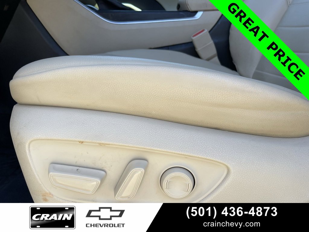 Used 2023 Toyota Highlander XLE image 13