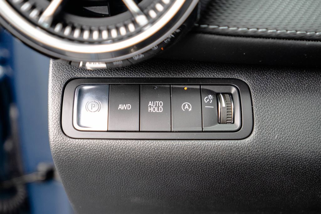 New 2026 Chevrolet Equinox LT AWD/4WD image 21