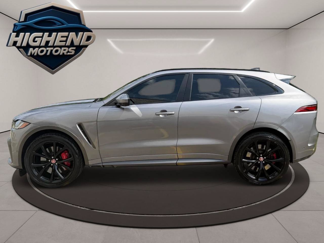 Used 2021 Jaguar F-PACE SVR AWD/4WD image 3