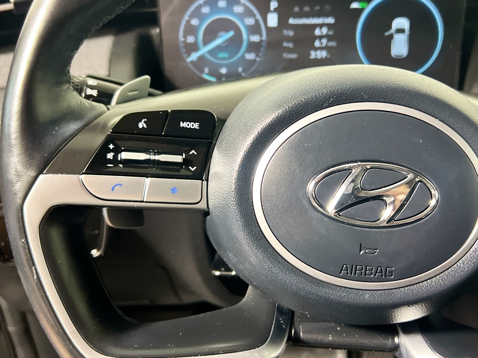 Used 2022 Hyundai Tucson Limited w/ Cargo Package AWD/4WD image 18