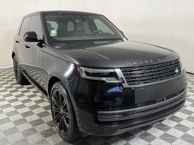 New 2025 Land Rover Range Rover SE image 9