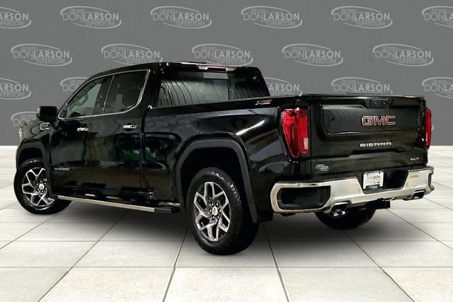 Used 2022 GMC Sierra 1500 SLT w/ SLT Premium Plus Package AWD/4WD image 5