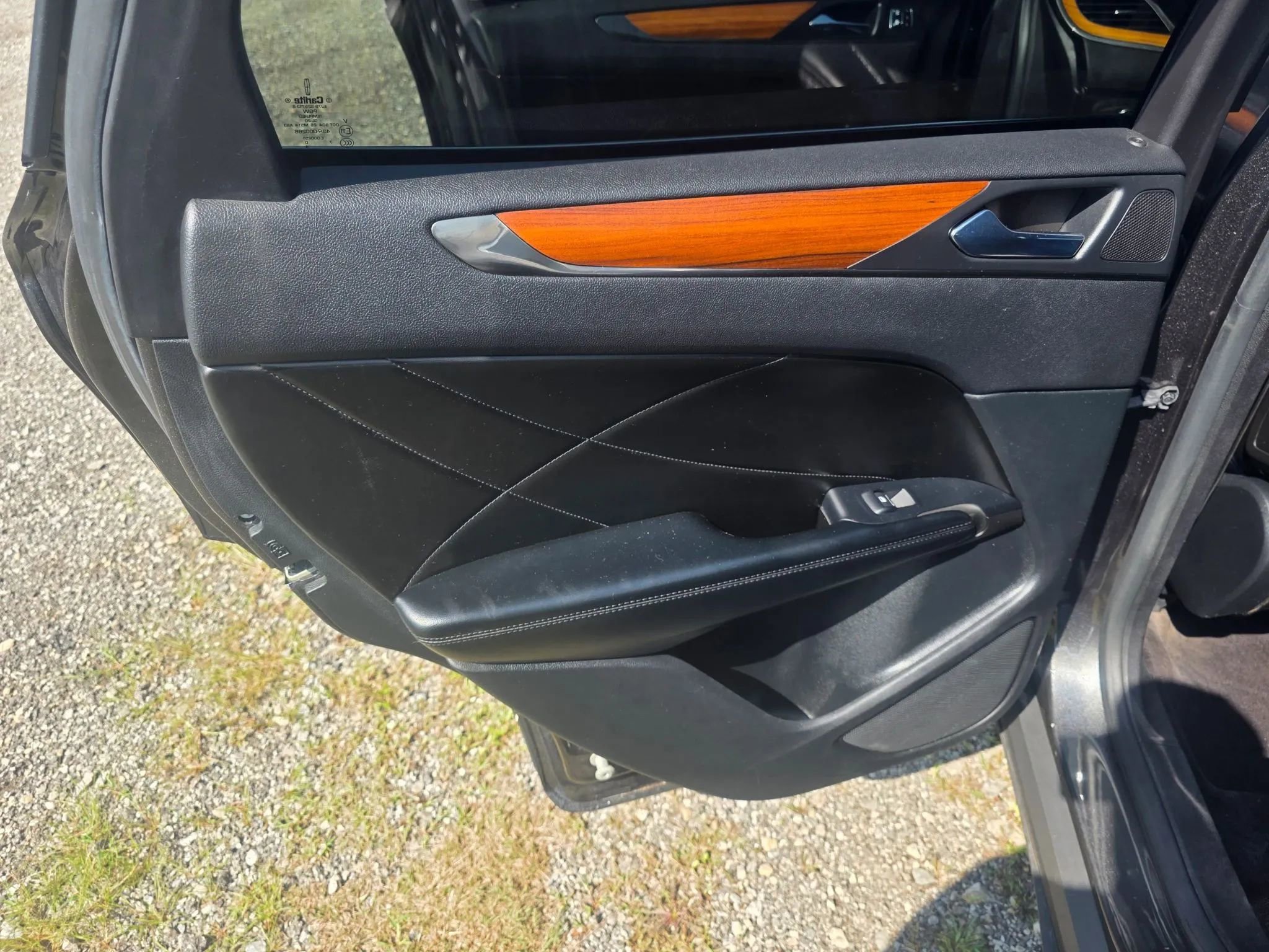 Used 2017 Lincoln MKC Reserve w/ Lincoln MKC Climate Package image 19