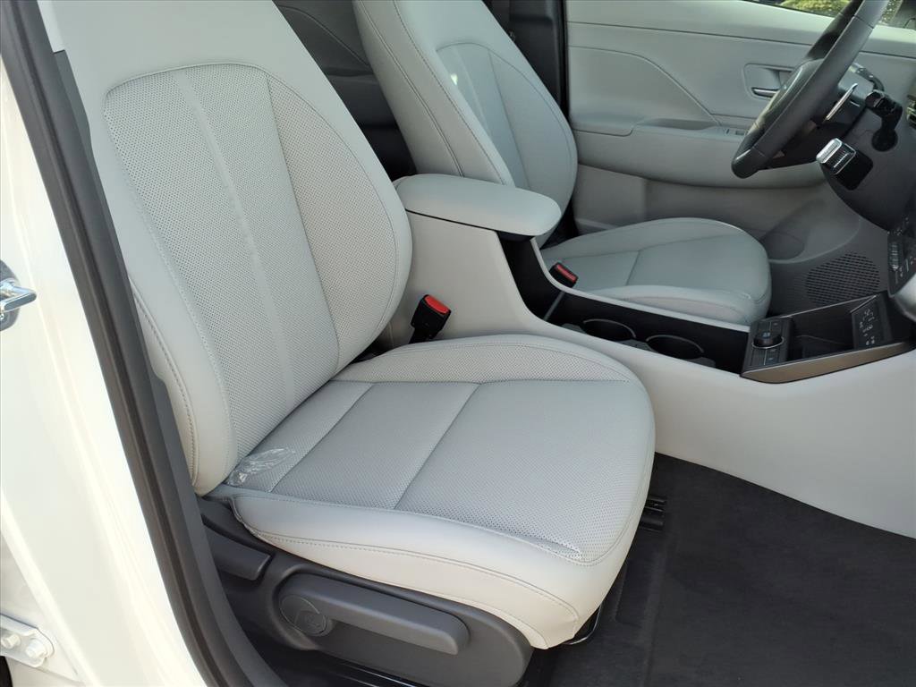 New 2026 Hyundai Kona SEL Premium FWD image 7