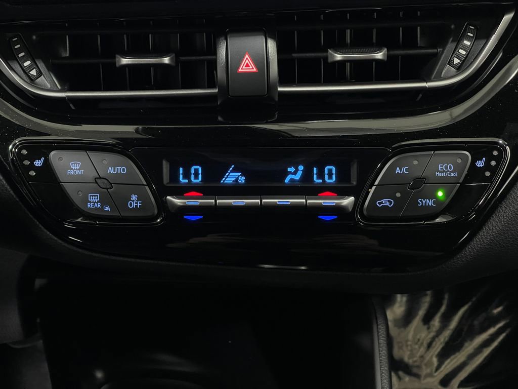 Used 2018 Toyota C-HR XLE image 23