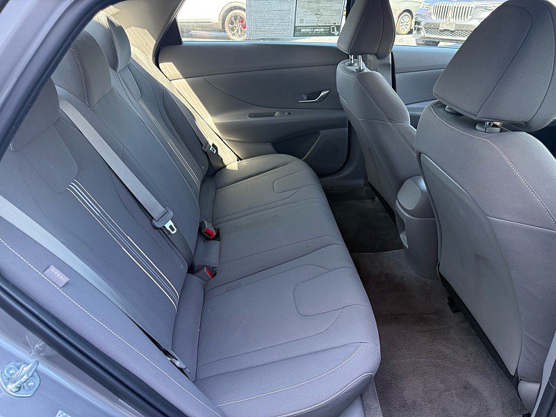 Used 2024 Hyundai Elantra SEL FWD image 10