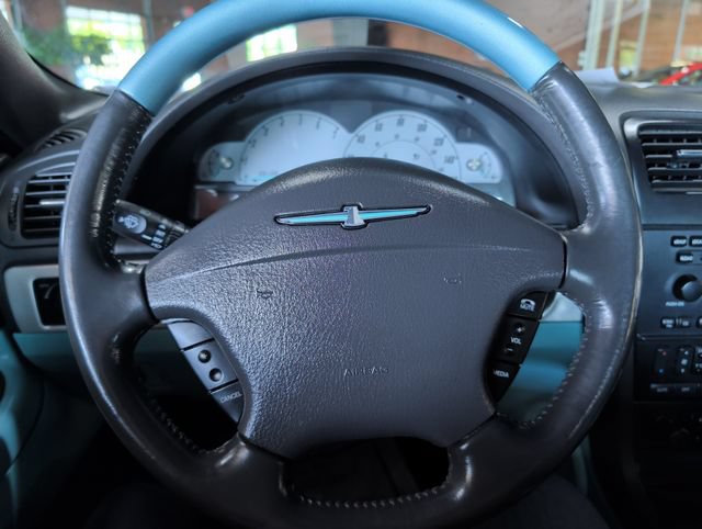 Used 2002 Ford Thunderbird RWD image 14