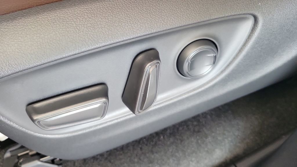 New 2026 Toyota Land Cruiser image 19